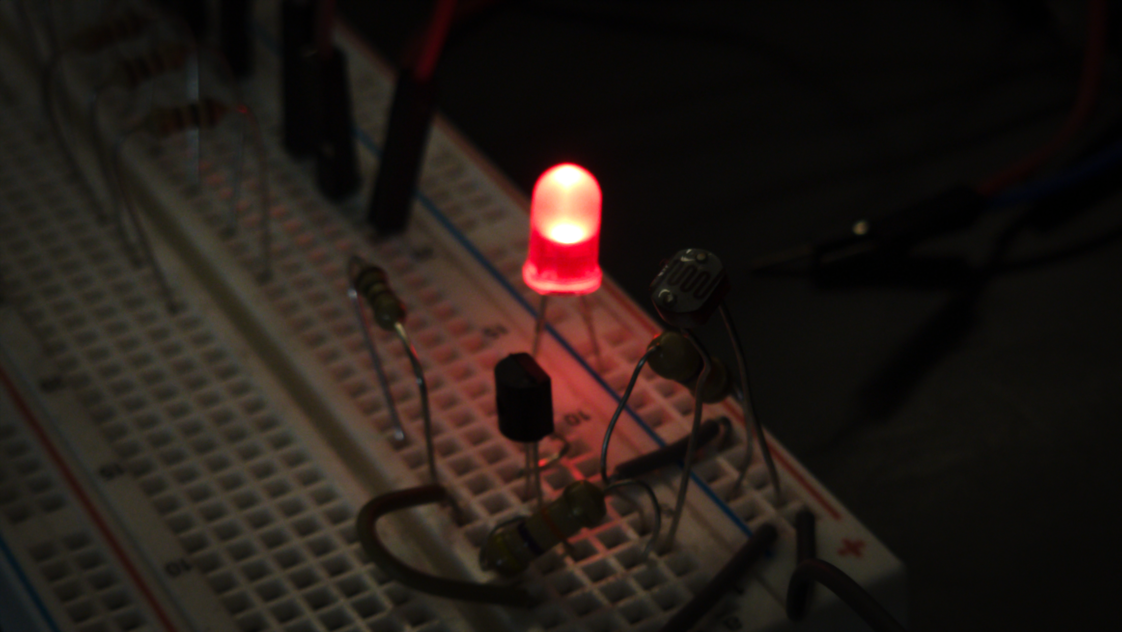 breadboard thingy with arduino